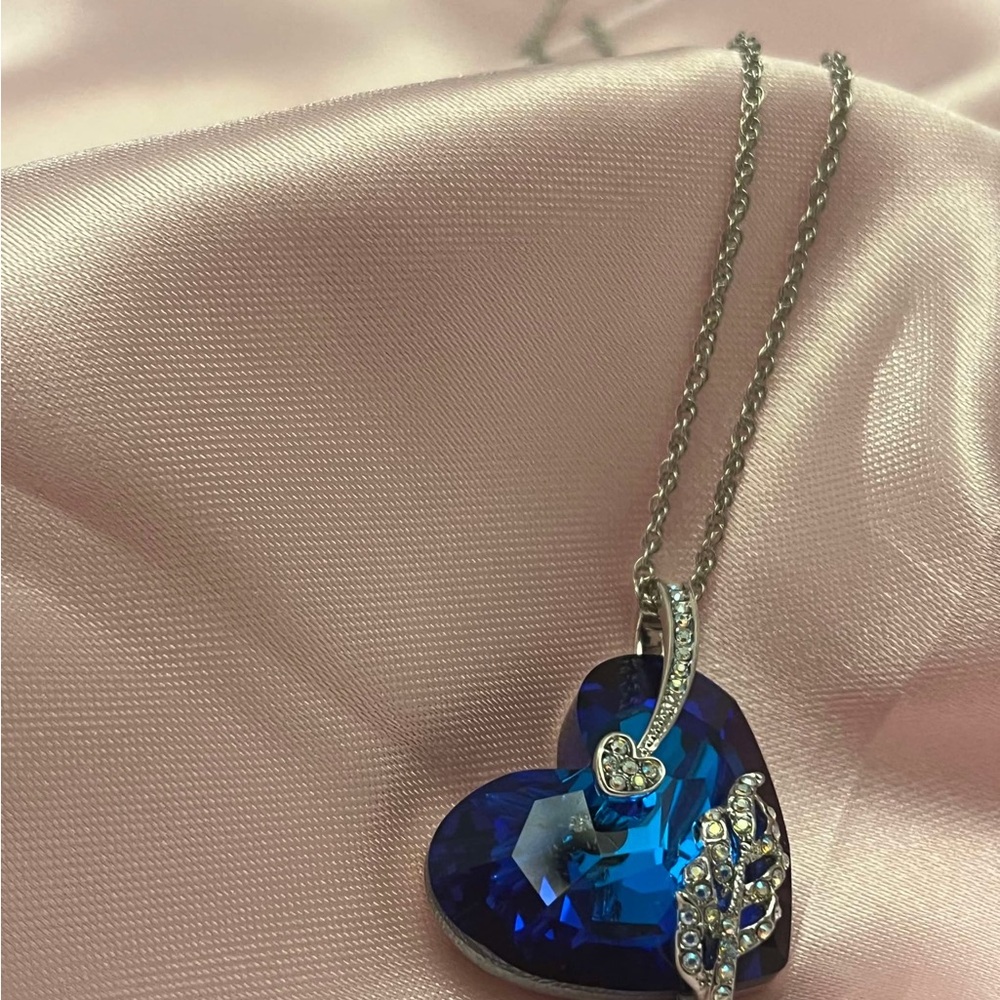 Blue Heart Crystal Pendant Necklace - Women's Jewelry